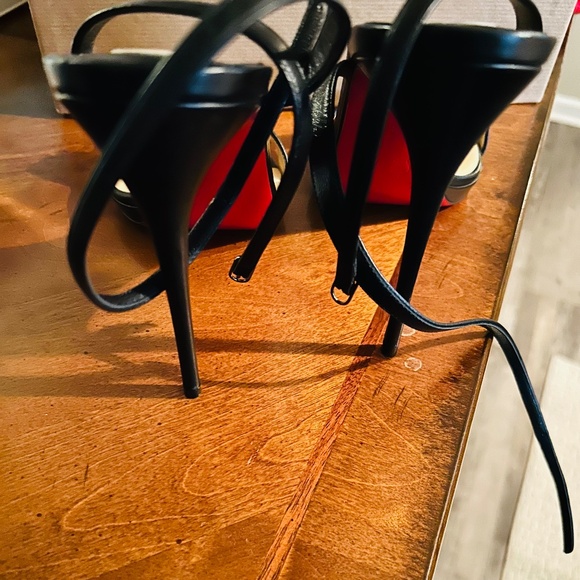 Louboutin Ankle Strap!! - Picture 1 of 4